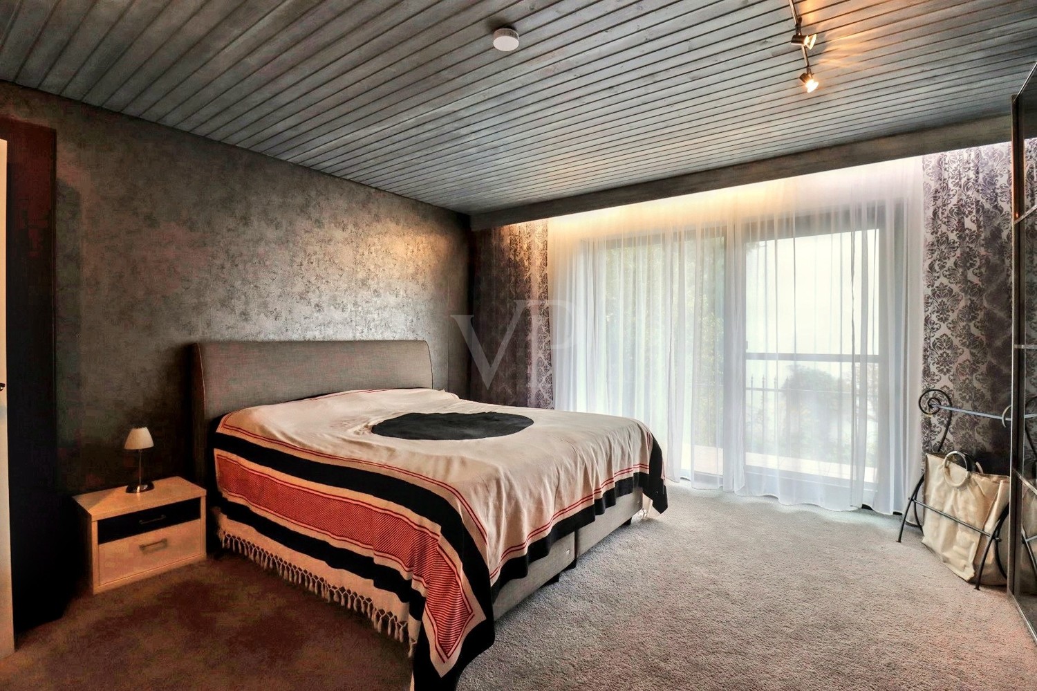 Schlafzimmer EG