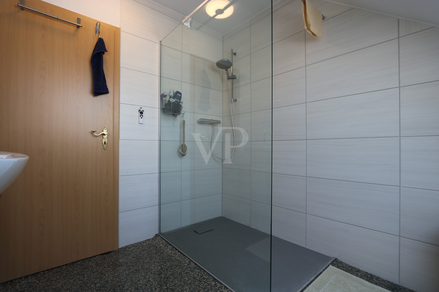 Badezimmer DG