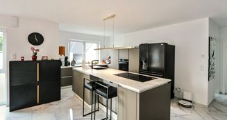 von_poll_real_estate_property_25209722_image_7