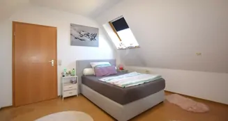 von_poll_real_estate_property_25208717_image_22