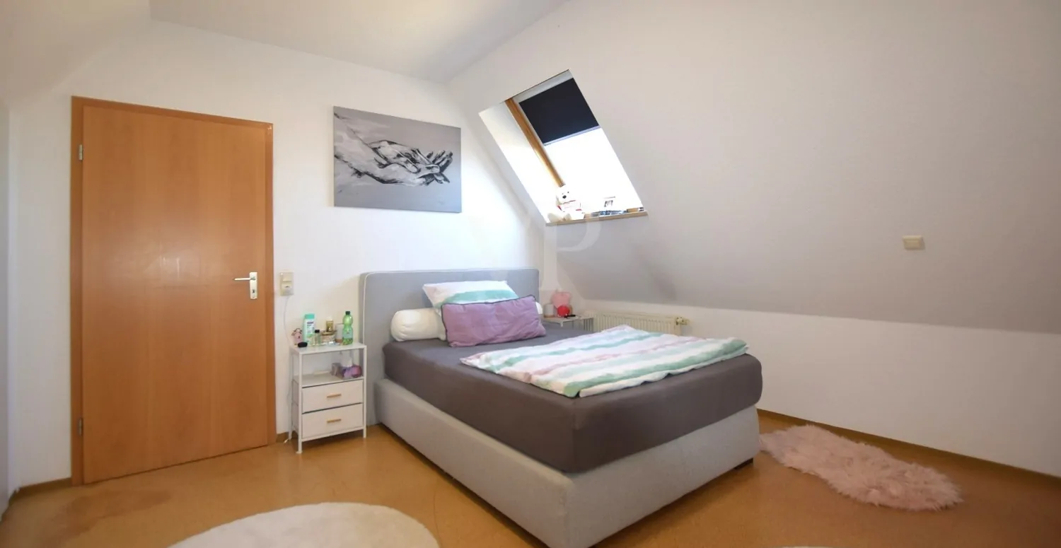 Schlafzimmer DG 2