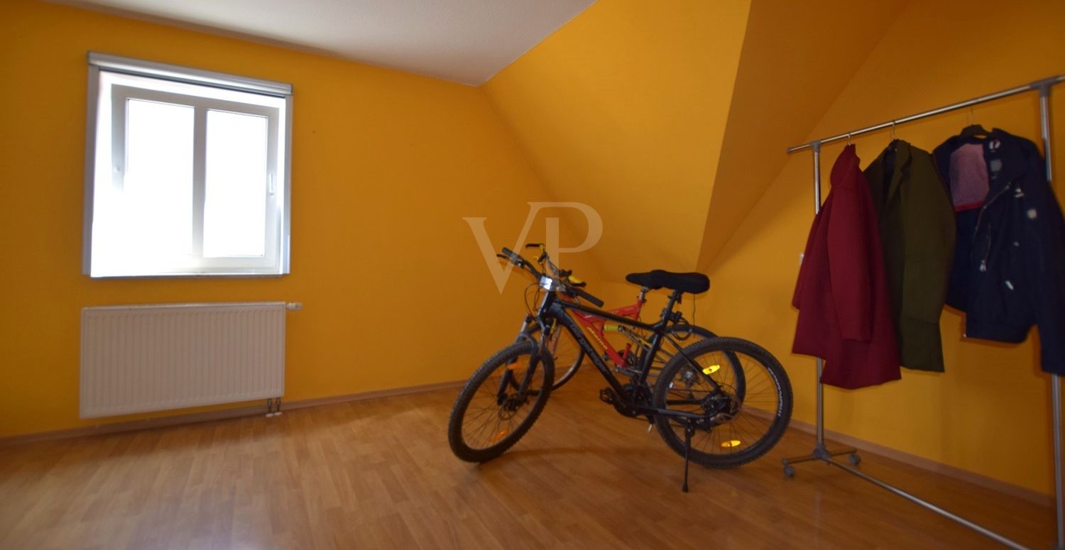 Schlafzimmer DG