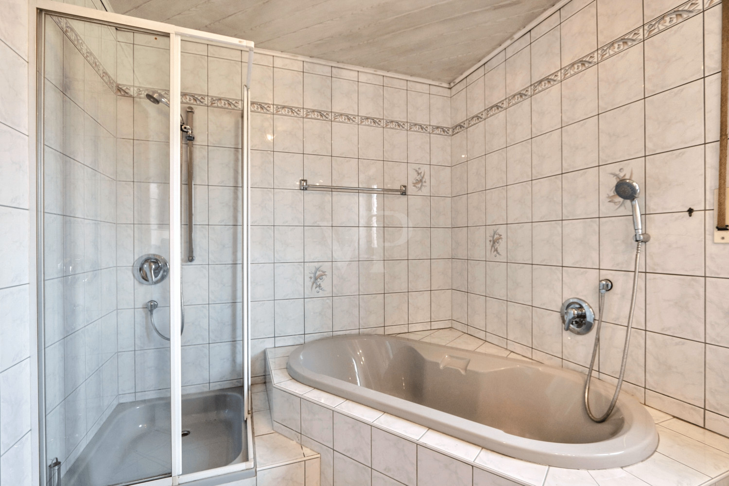 Badezimmer 2