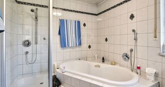 von_poll_real_estate_property_25208708_image_7