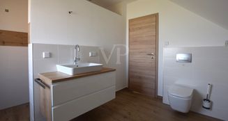 von_poll_real_estate_property_25208710_image_18