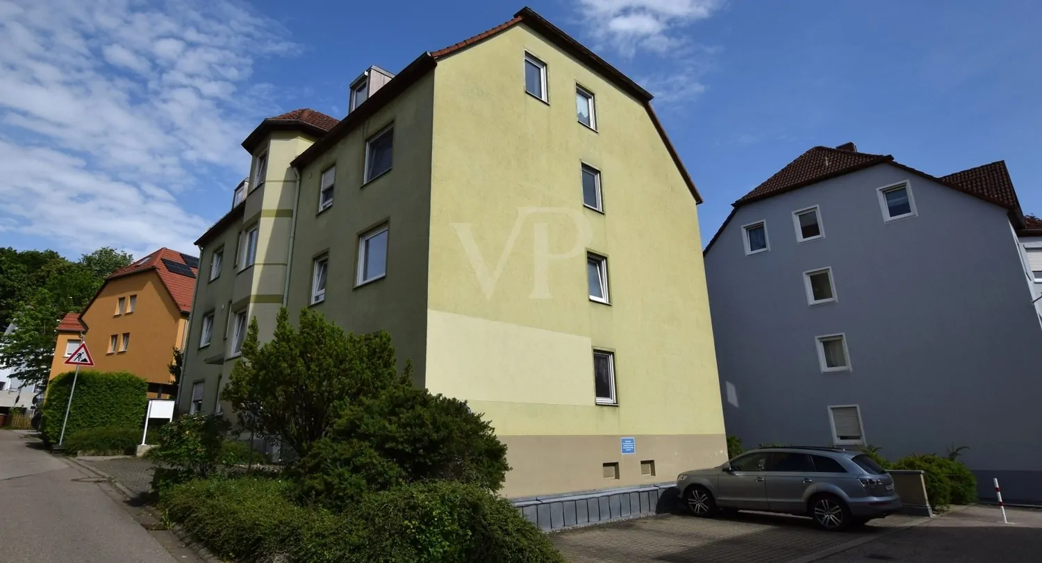 Außenansicht - Besucherparkplätze