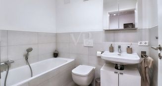 von_poll_real_estate_property_25208727_image_23