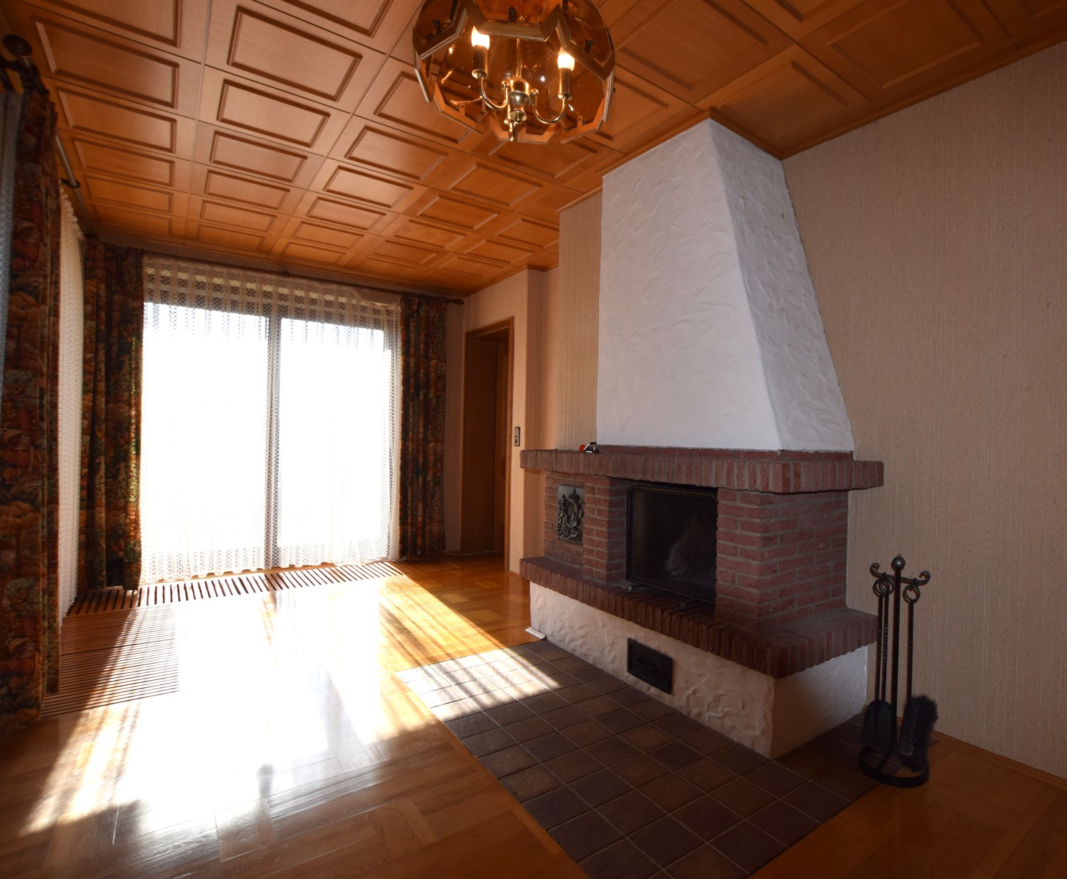 Kaminzimmer