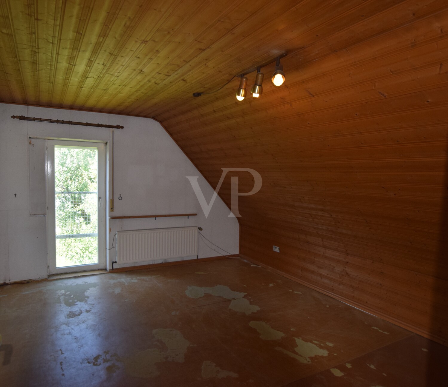 Schlafzimmer DG