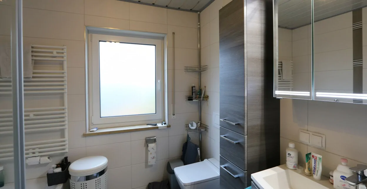 Badezimmer EG