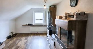 von_poll_real_estate_property_25208751_image_1
