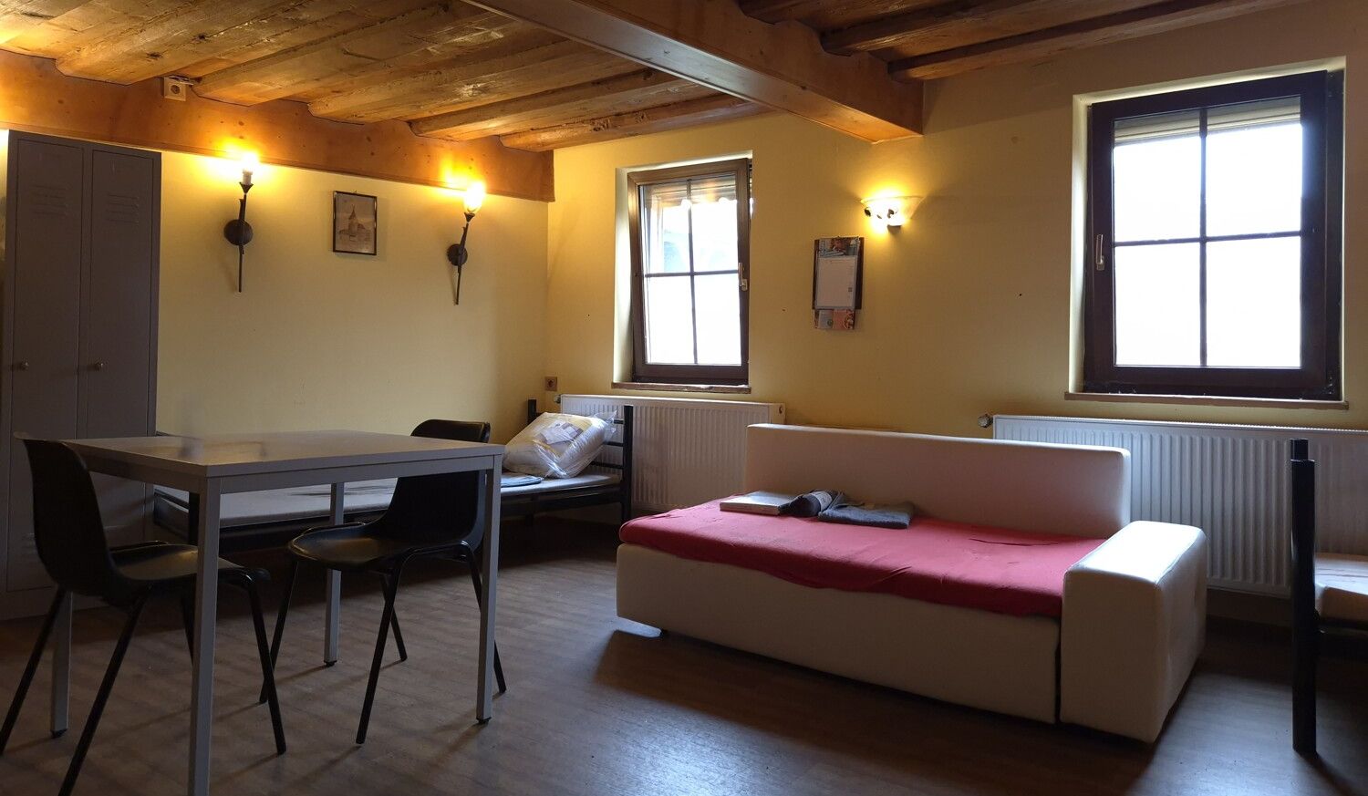 Wohn-/Schlafzimmer