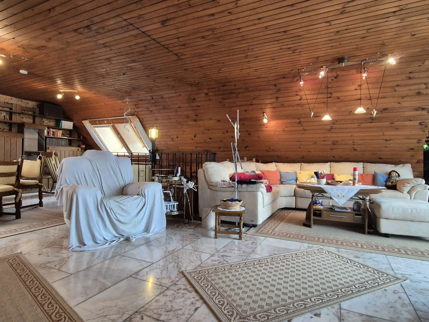 Wohnzimmer Hauptwohnung