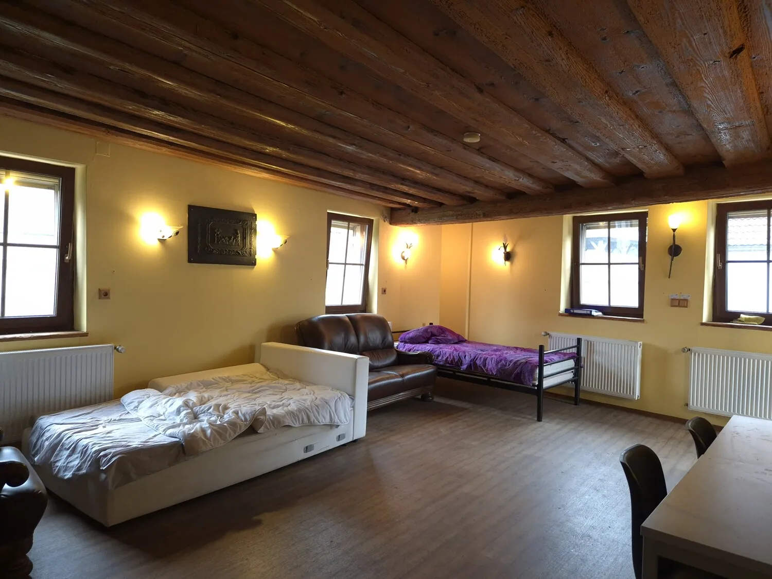 Wohn/-Schlafzimmer