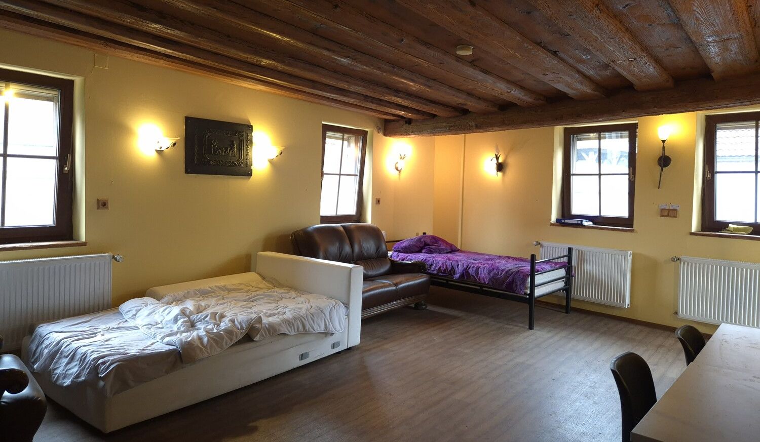 Wohn/-Schlafzimmer