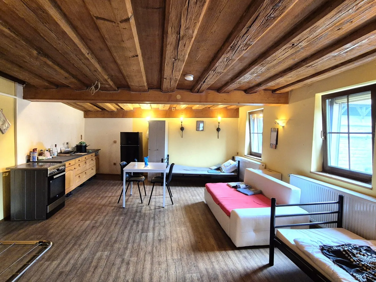 Wohn-/Schlafzimmer