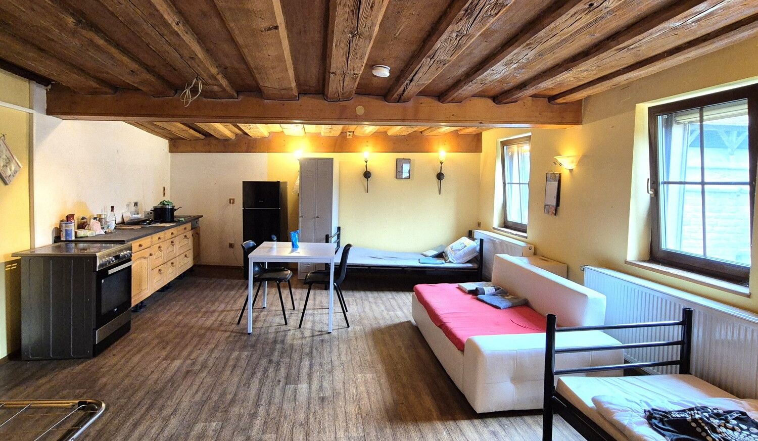 Wohn-/Schlafzimmer