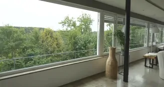 von_poll_real_estate_property_MW610_image_14