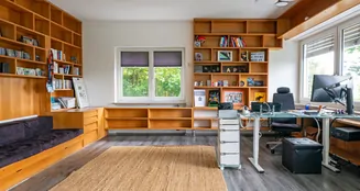 von_poll_real_estate_property_MW610_image_20