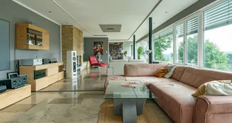 von_poll_real_estate_property_MW610_image_13