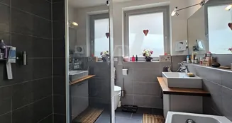 von_poll_real_estate_property_25208747_image_10