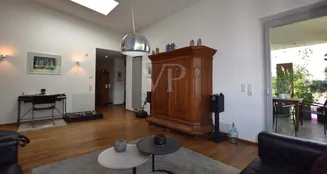 von_poll_real_estate_property_25208747_image_7