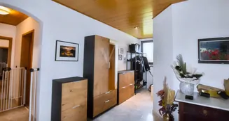 von_poll_real_estate_property_25208775_image_2