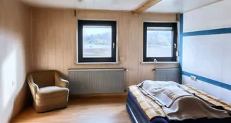 von_poll_real_estate_property_25208778_image_2