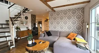 von_poll_real_estate_property_25208753_image_0