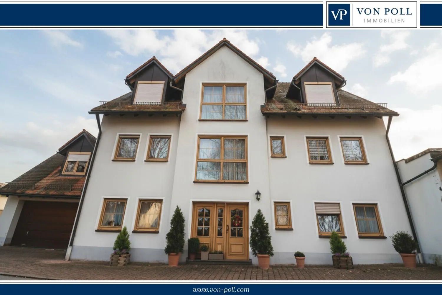 Ampia proprietà residenziale e commerciale con diverse possibilità di utilizzo!