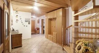 von_poll_real_estate_property_25208799_image_4