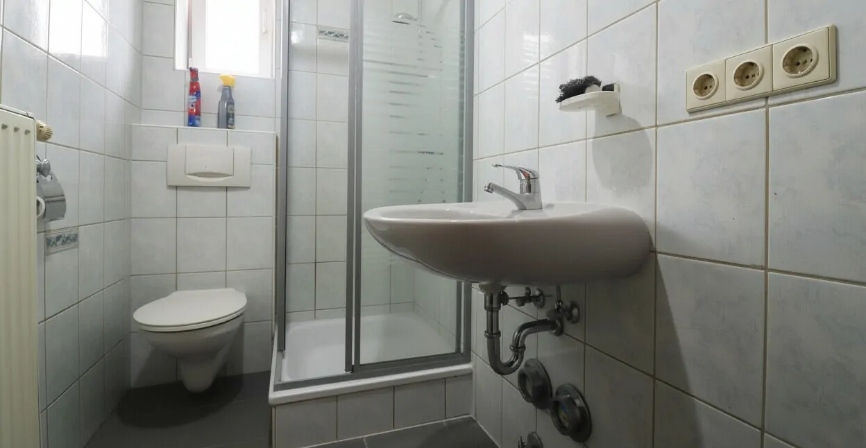 Bad 1-Zimmer Wohnung