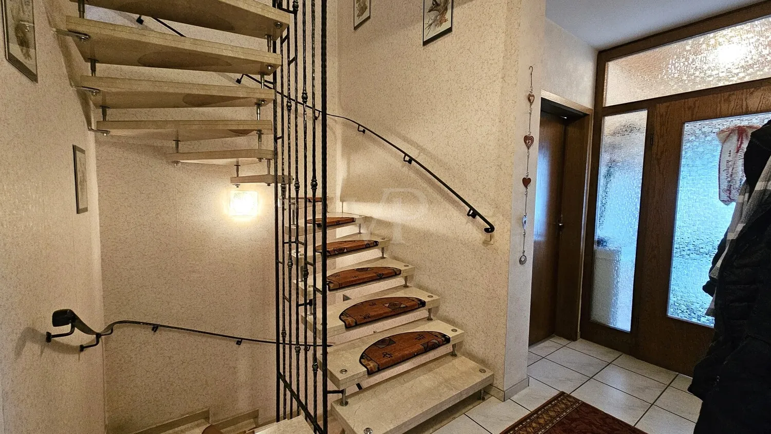 Windfang / Treppe EG