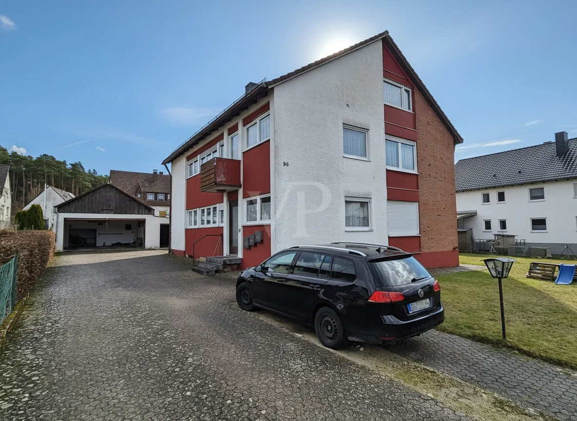 Garagen / Einfahrt