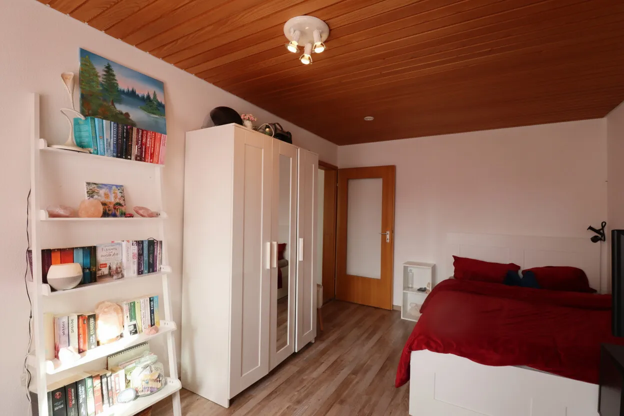 Schlafzimmer UG