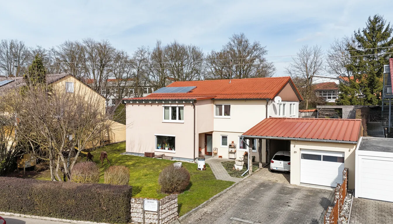 Modernes Familienzuhause mit viel Raum für Ihre Wünsche und großzügigem Grundstück
