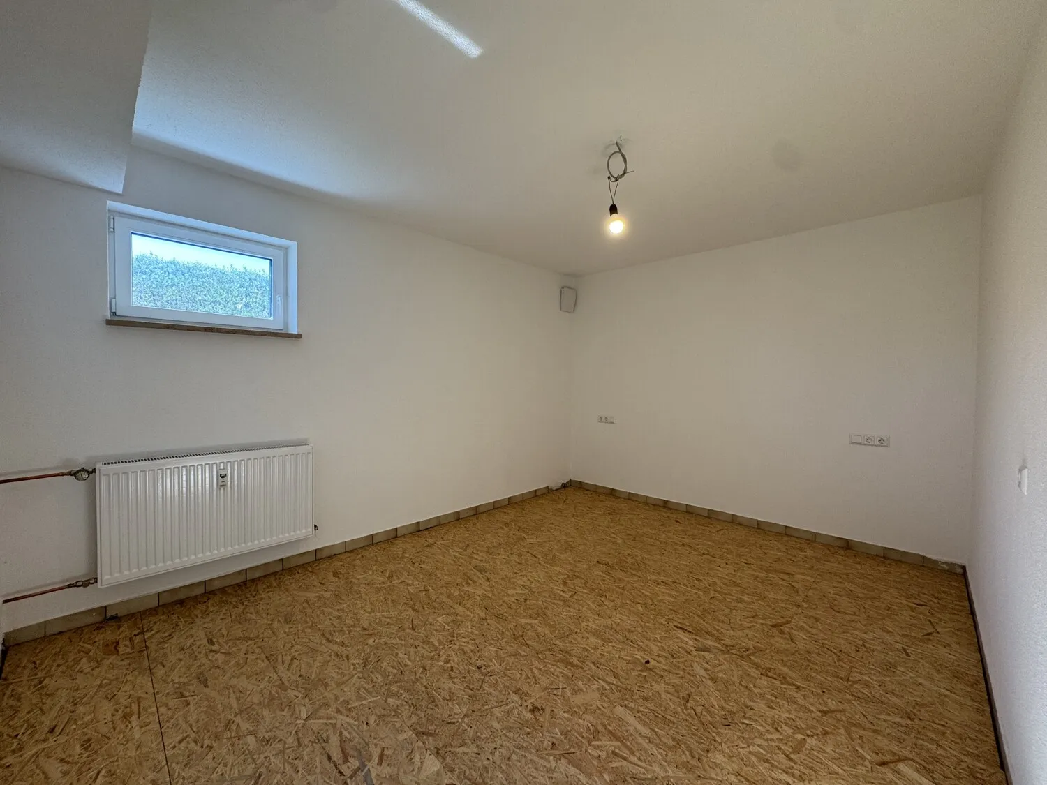 Schlafzimmer UG