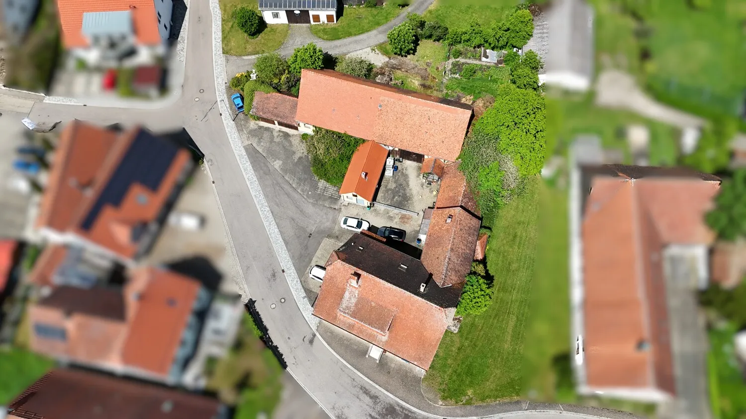 Ehemaliger Landgasthof mit Festsaal, Gästezimmern, Wohnung und großem Entwicklungspotenzial