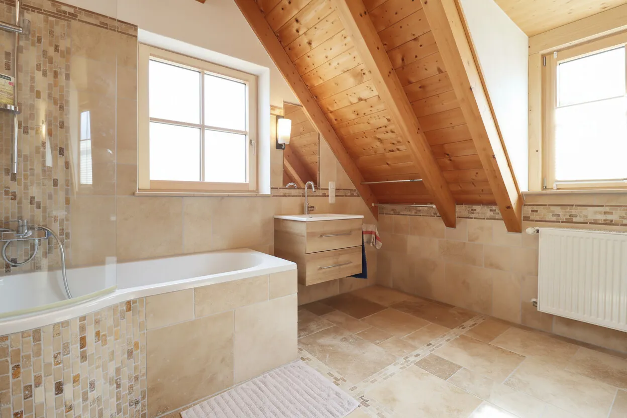 Badezimmer OG