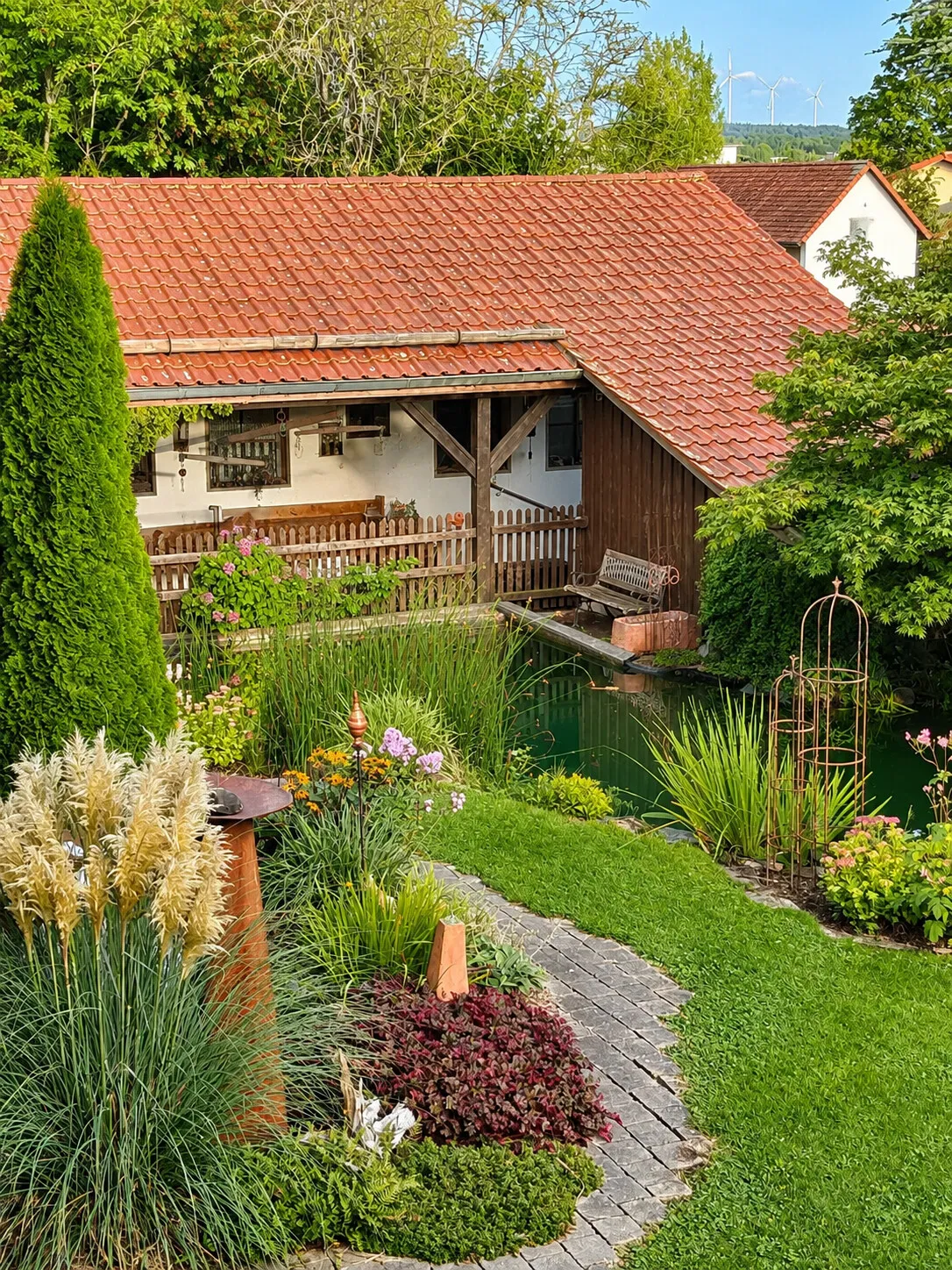 Garten mit Teich