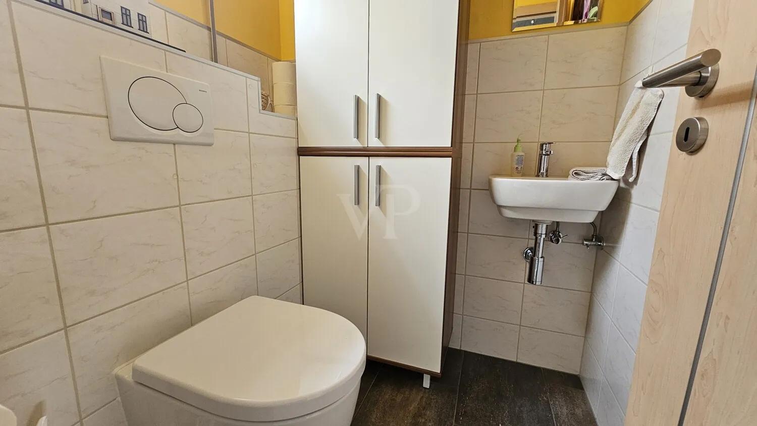 Gäste-WC EG