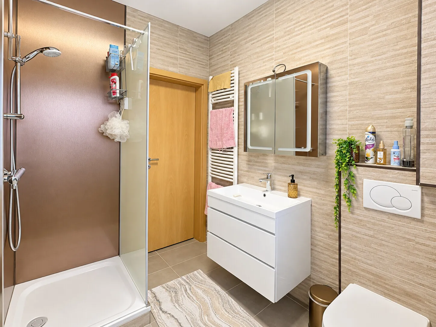 Badezimmer 1. OG
