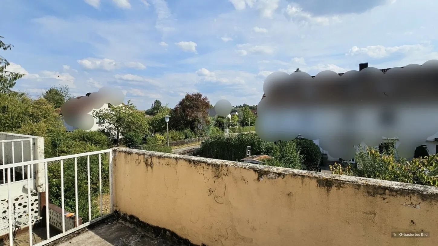 Schlafzimmer Balkon OG