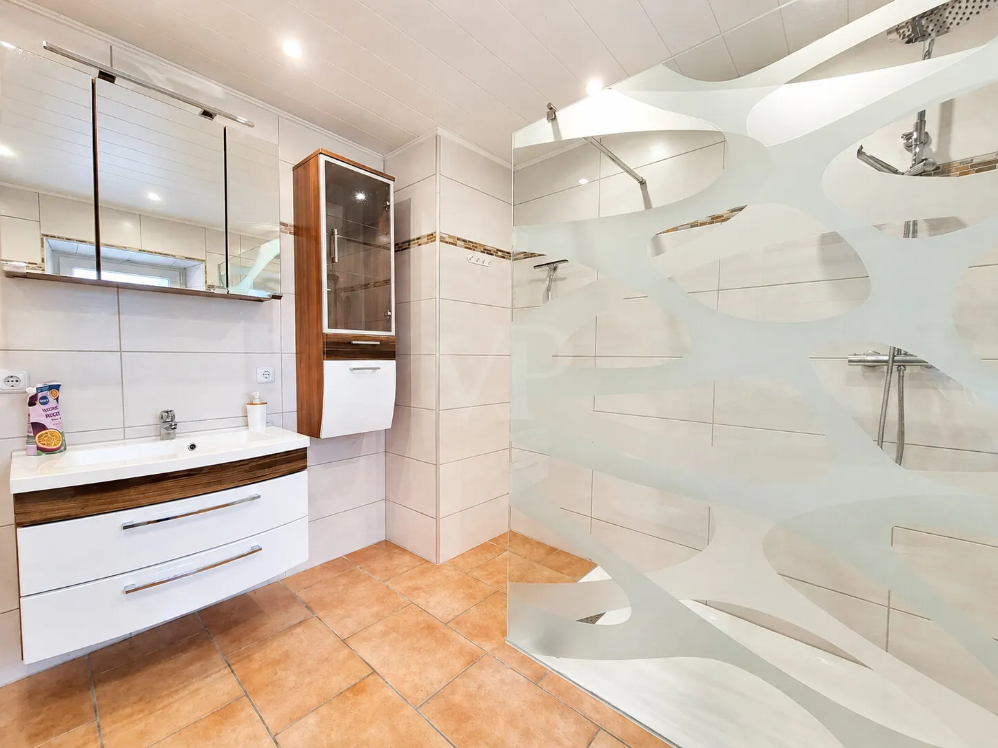 Badezimmer EG