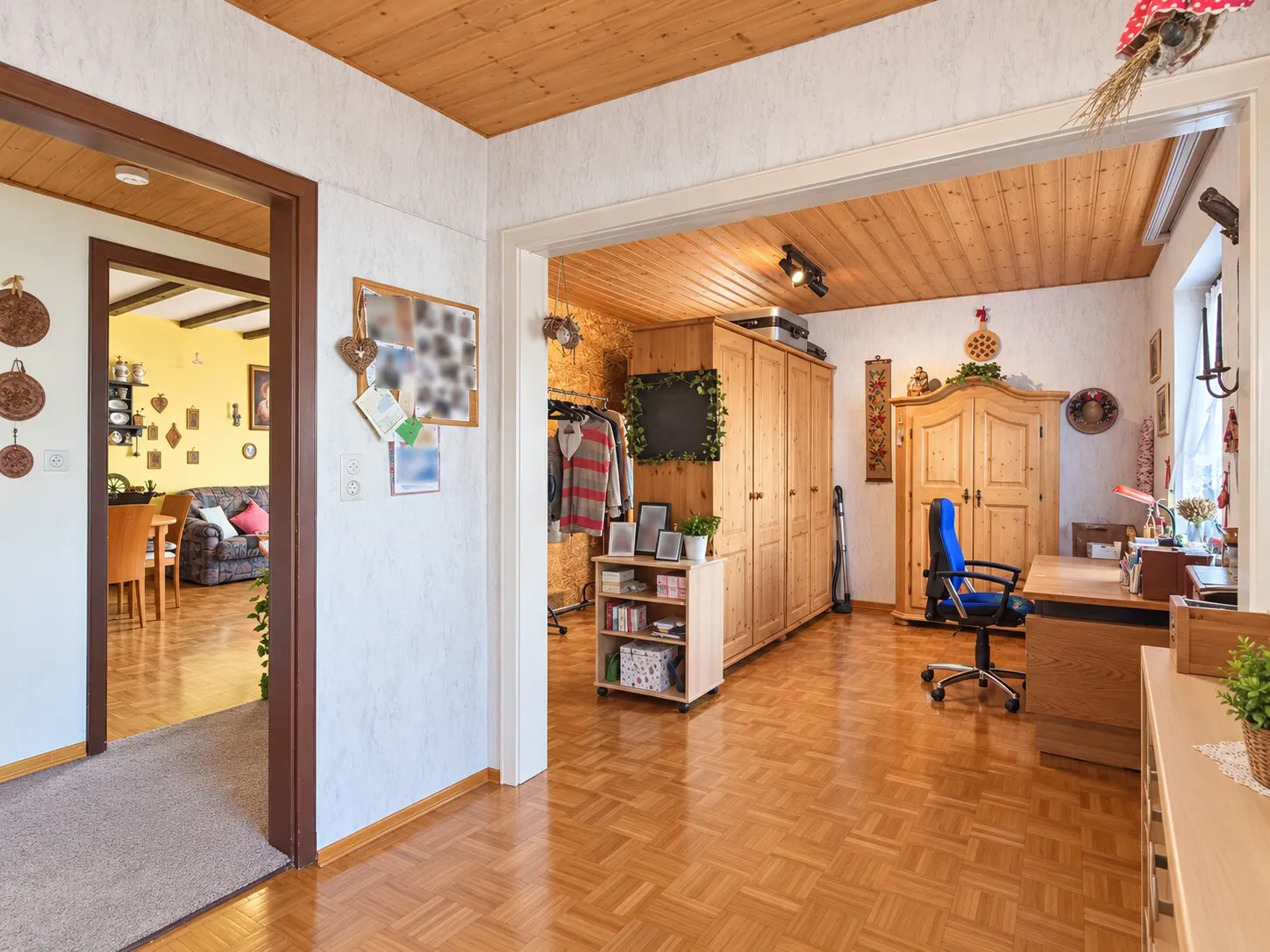 Kinderzimmer EG