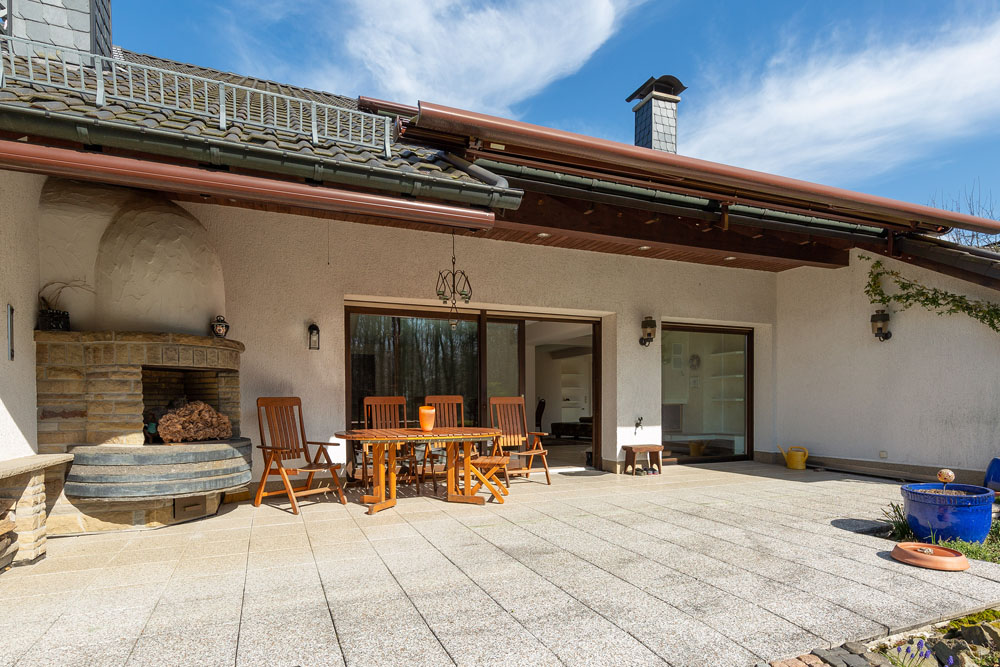 Terrasse vor dem Wohnbereich