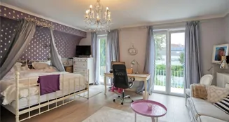 von_poll_real_estate_property_25061005_image_14