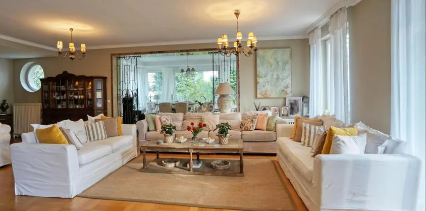 von Poll Immobilien GmbH