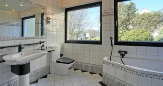 von_poll_real_estate_property_25061014_image_12