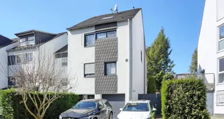 von_poll_real_estate_property_25061015_image_0